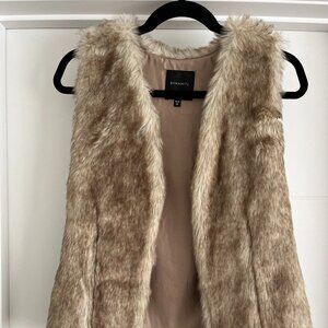 Dynamite Faux Fur Vest Size XS
